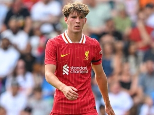 Do Liverpoolu se vrací hvězdný odchovanec. Fanoušci jsou ohledně jeho využití skeptičtí