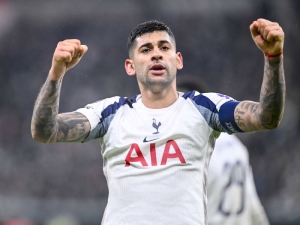 Šok v Lisabonu spouští přestupovou ofenzivu: Real Madrid chce po výbuchu s Benficou prý vykoupit kapitána Tottenhamu