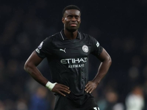 Problém posil Manchesteru City: Proč Semenyo ve finále Carabao Cupu hrát může, ale Guehi ne?