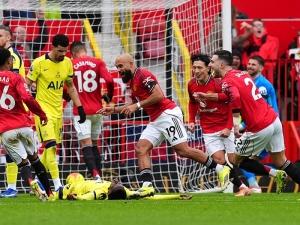Nenápadná tvář za úspěchem Manchesteru United? Carrickovi skvěle pomáhá bývalý obránce 