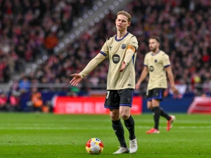 De Jong po výprasku od Atlética Madrid zuřil: Barcelonu prý poškodili rozhodčí