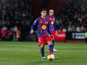 Zůstane Cancelo v Barceloně natrvalo? Transfer mohou ovlivnit drsné finanční škrty i názor trenéra