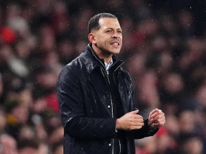 S Chelsea nemůžu hrát svým stylem, říká kouč Rosenior