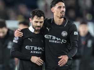 Frustrace v Manchesteru City: Silva po ztrátě s Nottinghamem kritizoval sudí, fanoušci se mu vysmáli