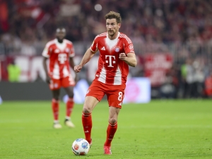 Přestupové spekulace: Dvě dlouholeté ikony Bundesligy řeší nové angažmá. Kam zamíří?