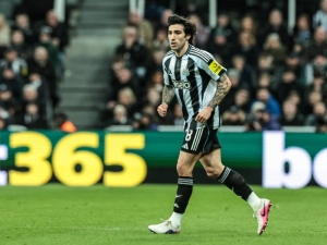 Tonaliho agent rozzuřil Newcastle. Otevřeně mluví o přestupu ke gigantům, ve hře je přes 100 milionů liber