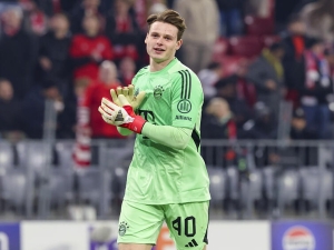 Brankář Bayernu poprvé v německé reprezentaci. Nahradí Neuera?