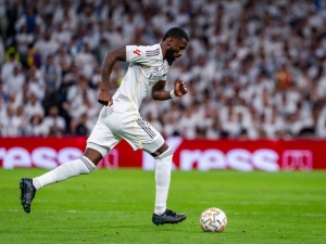 Velký letní průvan v Realu Madrid: Arbeloa chce udržet Rüdigera, do hry však vstupuje Juventus