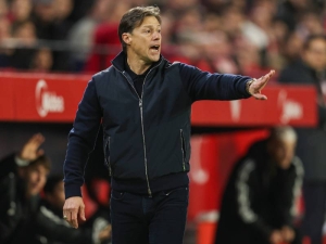 Co se to děje se Sevillou? Trenér Almeyda dostal padáka, klub se bojí pádu do druhé ligy i prodeje