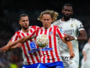 Přestup do Manchesteru United? Kariéru chci ukončit v Atléticu, tvrdí Llorente