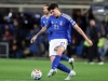 Přestupové manévry v Barceloně: Deco si vyhlédl Bastoniho, Inter už hledá náhradu