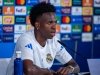 Vinícius Junior fanouškům Realu Madrid slíbil, že s klubem prodlouží smlouvu, až nadejde ten správný čas
