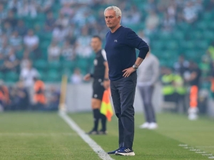 Šokující návrat do Realu Madrid? Prezident Pérez naprosto vážně zvažuje angažování Josého Mourinha