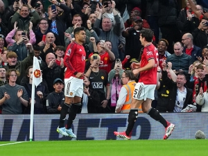 Nezastavitelný Casemiro s Šeškem zařídili Manchesteru United cennou výhru s Brentfordem