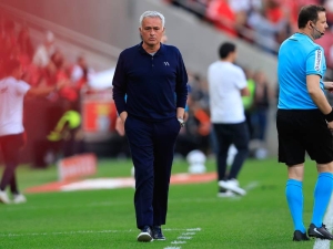 José Mourinho zpět do Realu Madrid? Benfica zprávy ignoruje a věří, že svého kouče udrží