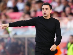 Kde bude trénovat Xavi Hernandez? Chtěl by jít do Anglie, Chelsea ho však odmítla
