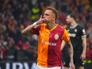 Změny v Istanbulu: Galatasaray se loučí s hvězdným křídlem, zájem je o německého reprezentanta