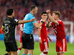 Rozčílení v Mnichově v semifinále Ligy mistrů: Proč Bayern nekopal penaltu po jasné ruce?