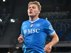 Hotovo! Neapol vykoupí Højlunda z Manchesteru United navzdory střeleckému trápení