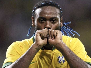 Manchester United vyhlíží posily, v jeho hledáčku je Vagner Love