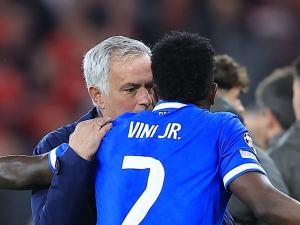 Vinícius Júnior pod Mourinhem? Klíčový konflikt, který může rozhodnout o budoucnosti hvězdy Realu 