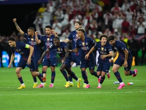 PSG 1:1 Arsenal (4:3 na penalty) – hodnocení hráčů: Gabrielova katastrofa a show Kvaraccheliji ve finále Ligy mistrů