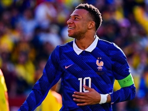 Francie je opět největším favoritem mistrovství světa. Mbappé útočí na nesmrtelnost
