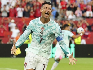 Ronaldův sen na mistrovství světa žije! Portugalsko po neskutečné bitvě postupuje přes Chorvatsko