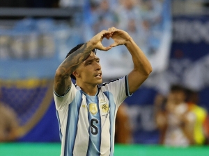 Argentinský hrdina Lisandro Martínez zvažoval konec kariéry. Manželka mi pomohla, tvrdí