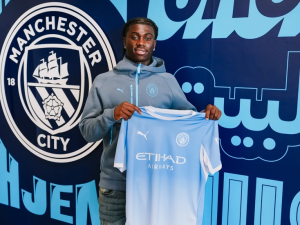 Manchester City dokončil podpis supertalentu z Leicesteru. 17letý Monga stál 15 milionů eur