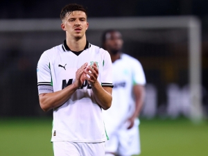 Leeds vstoupil do boje o „komplexního obránce