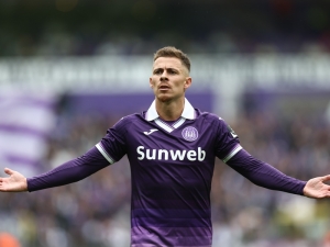 Thorgan Hazard se vrací domů. RC Lens získává zkušenou belgickou hvězdu