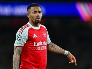 Arsenal otevřel dveře Jesusovu odchodu. Největší zájem hlásí AC Milán