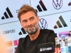 Jürgen Klopp dal médiím podmínky jeho setrvání na německé lavičce. Je to pokrytectví? 