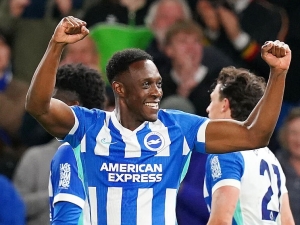 Zkušená posila Chelsea? Do útoku by mohl přijít bývalý útočník Manchesteru United a Arsenalu
