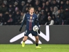 Liverpool prý chystá po Barcolovi další posilu z PSG. Ke klubu se může přidat mladý obránce