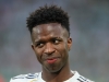 Konec jedné z největších přestupových ság léta. Vinícius odmítl Arsenal a podepsal novou smlouvu s Realem Madrid