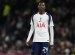 Tottenham je připraven prodat Papeho Matara Sarra. Za záložníka chce téměř 50 milionů liber
