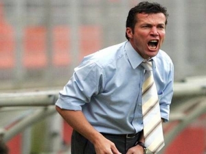 Matthäus by se mohl stát trenérem Bielefeldu
