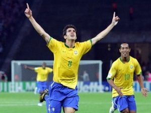 Agent: Neapol připravuje nabídku za Kaká