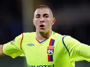 Benzema přestupuje do Realu Madrid