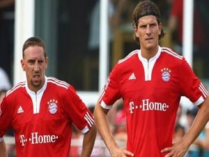 Ideální jedenáctka 5. kola BL: Zářilo duo Ribéry-Gomez, skvěle zahrál také Roman Hubník
