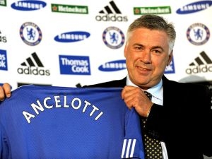 Ancelotti věří, že v derby zvítězí AC Milán