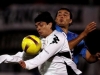 Obránce Jáuregui si spletl fotbal s karatem