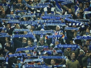 Německým klubům hrozí fotbal bez diváků