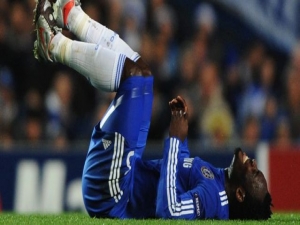 Essien nepomůže Chelsea v boji o titul