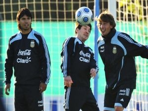 Argentina a Korea si  ve skupině B připsaly tři body
