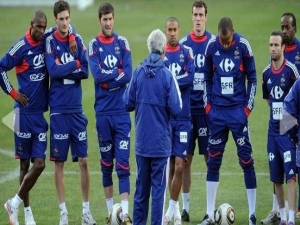 Anelka urazil Domenecha před celým mužstvem