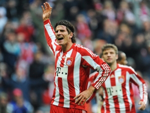 Ideální sestava 16. kola BL: Gomez, Podolski, Pizarro