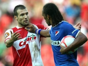 Tradiční kluby Slavia, Baník a Brno hrají o záchranu. Kde je zakopaný pes?